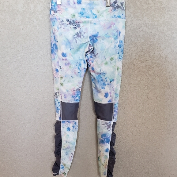 Alo mesh leggins tie dye full length - Picture 4 of 6